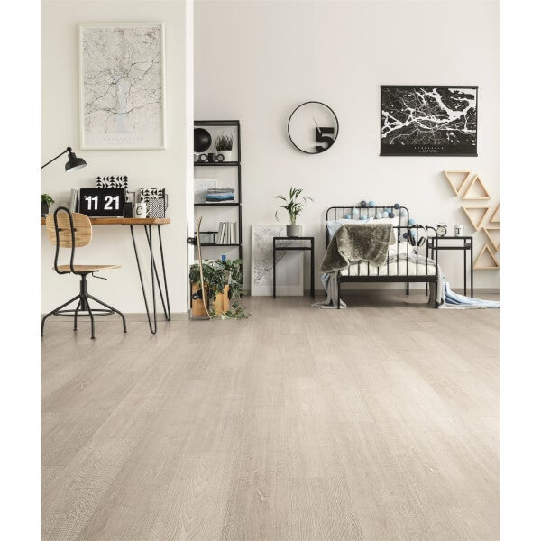 Atlas Oak Laminate Flooring Homebase