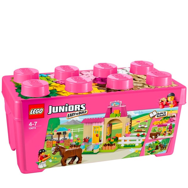 LEGO Juniors: Grande boîte du centre équestre (10674)