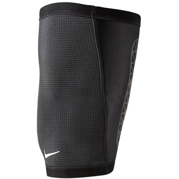 Nike Herren Pro Combat Thigh Sleeve Support - Schwarz