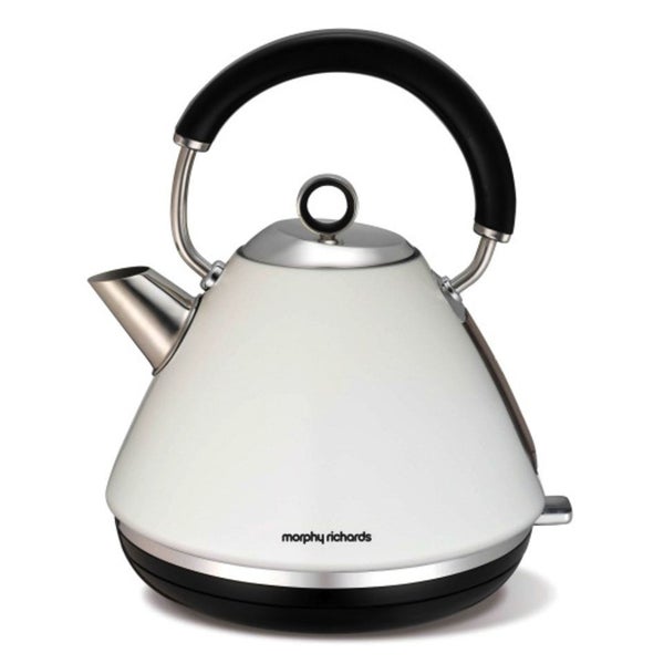 Morphy Richards 102005 Accents Traditional Kettle - White