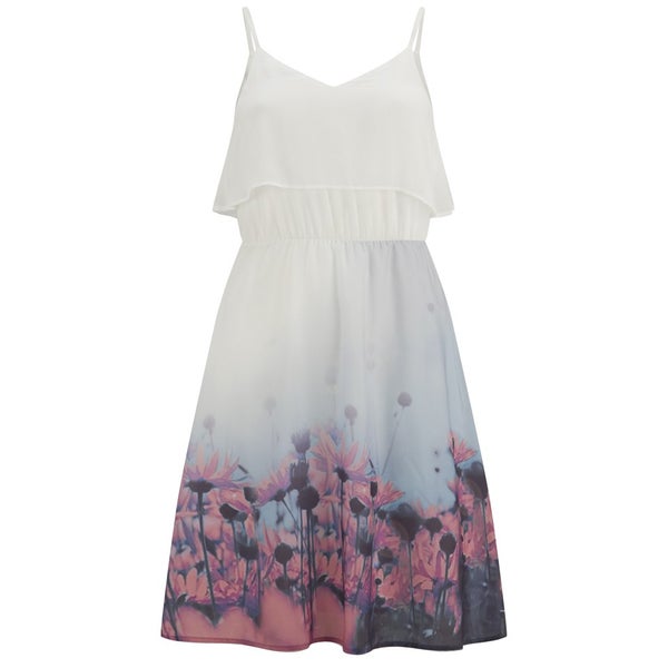Vero Moda Women's Daisy Floral Dress - Tropical Peach