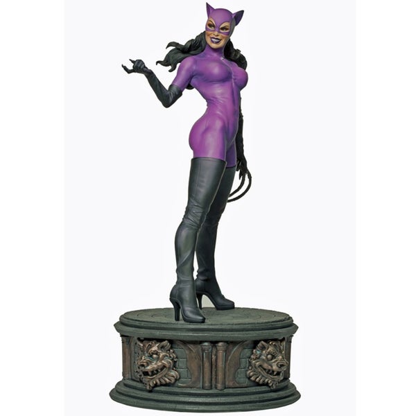 Sideshow Collectibles DC Comics Catwoman Premium Format Statue