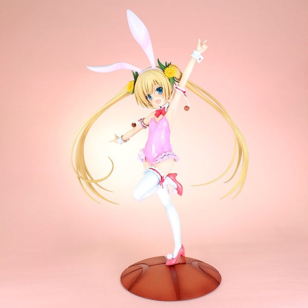 Ro-Kyu-Bu! SS Maho Misawa Bunny PVC 1:7 Scale Statue