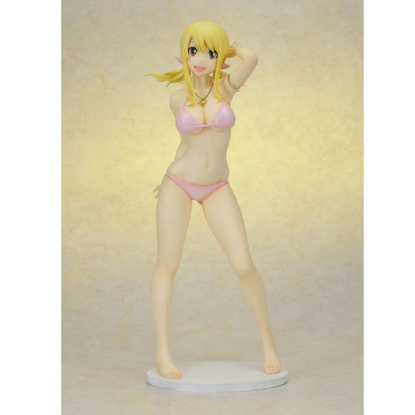 Fairy Tail Gigantic Lucy Heartfilia 1:4 Scale Vinyl Figure