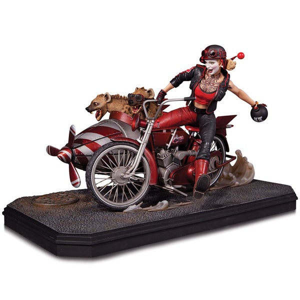 DC Collectibles DC Comics Gotham City Harley Quinn Deluxe Statue
