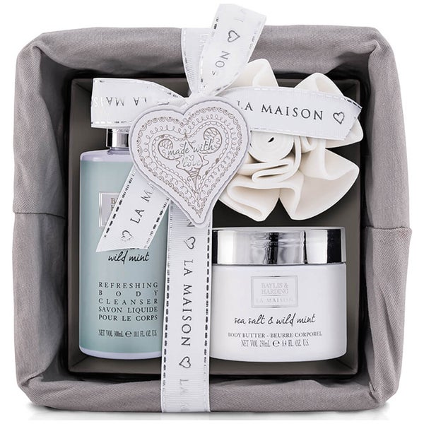 Baylis & Harding La Maison Sea Salt & Wild Mint 3 Piece Basket Gift Set