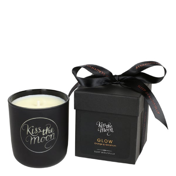 Kiss the Moon Aromatherapy Soy Candle Glow (240ml) LOOKFANTASTIC