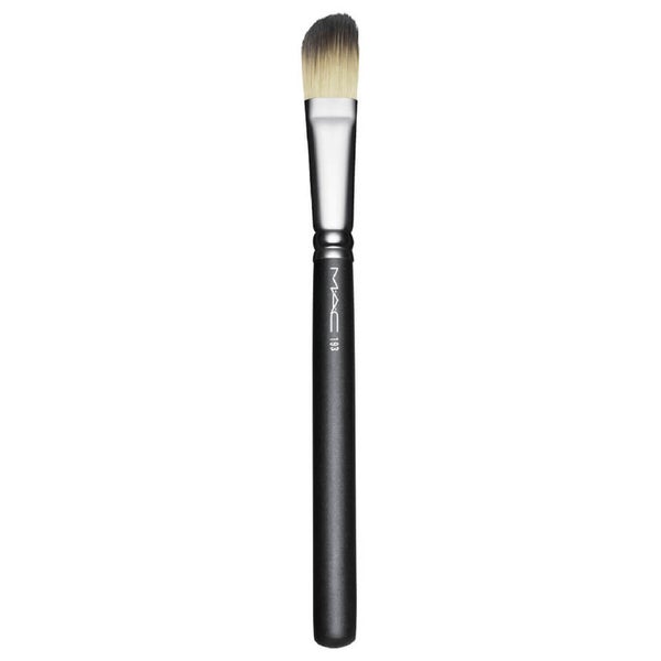 MAC 193 Angled Foundation Brush LOOKFANTASTIC