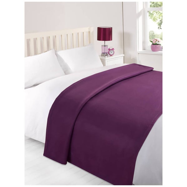 Dreamscene Soft Fleece Throw 120 x 150cm Grape Homeware Zavvi US