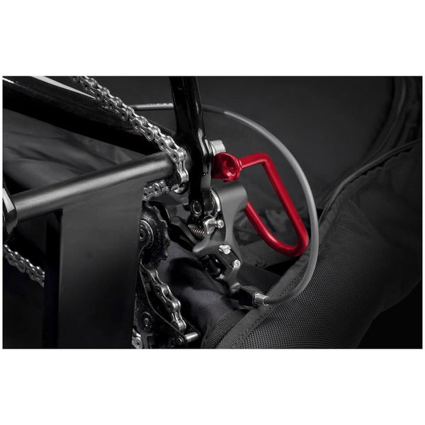 Derailleur protector travel top