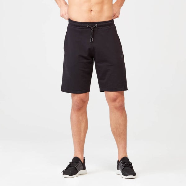 Buy Men's SlimFit Gym Shorts Black MYPROTEIN™