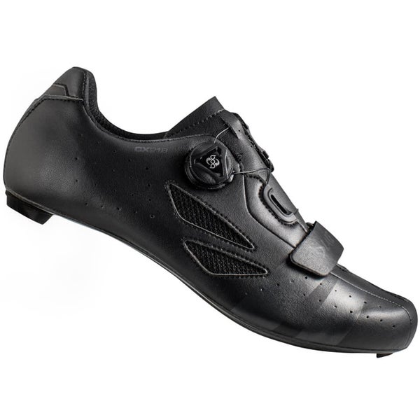 Lake outlet wide shoes