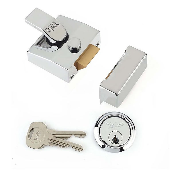 Yale P85 Deadlocking Chrome Night Latch Homebase