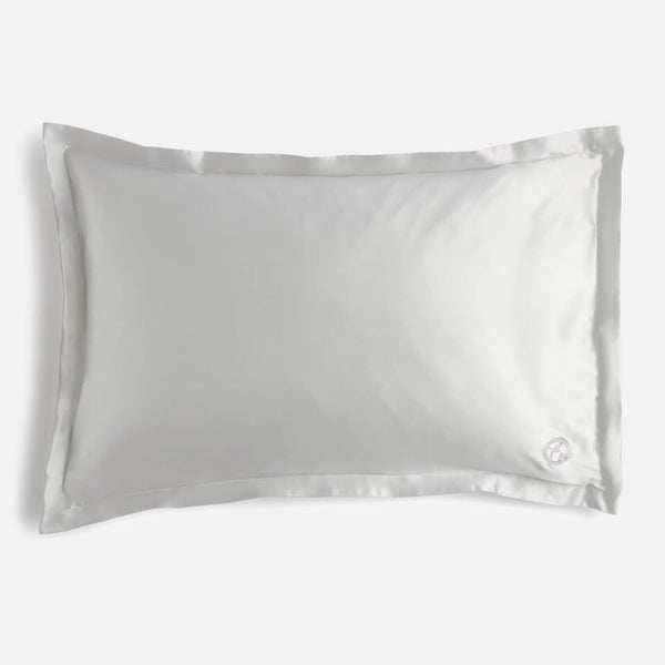 ESPA Home Oxford Edge Silk Pillowcase Moonlight Grey LOOKFANTASTIC