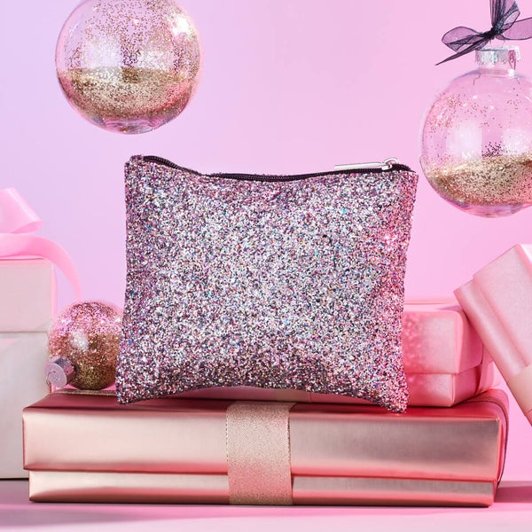 Christmas Limited Edition 2023 (Wert 166 €) GLOSSYBOX DE