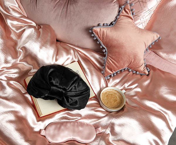 Everything You Need To Know About Sleeping In A Silk Hair Bonnet - Student  Beans Blog