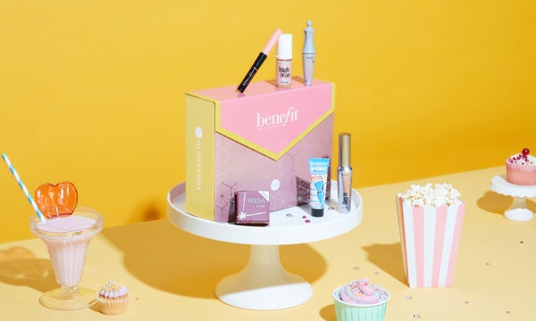 Benefit x GLOSSYBOX 2021