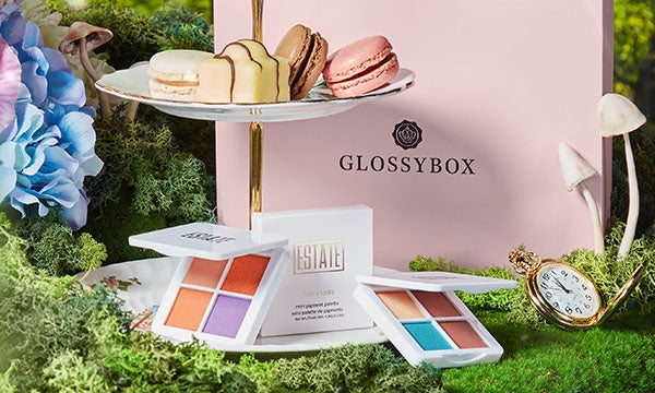 https://www.glossybox.com/my.basket?buylist=11381921&applyCode=EXTRAGLOW