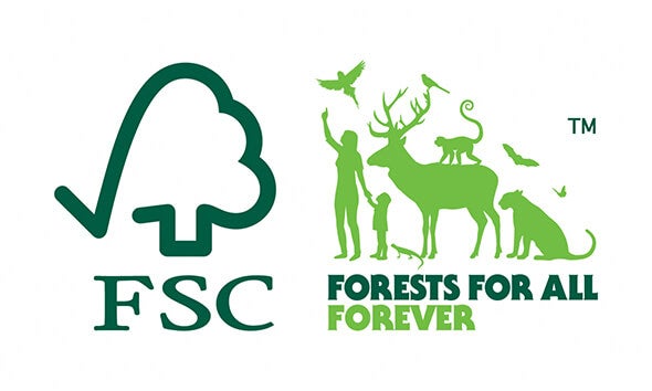 Logo FSC. Foreste per tutti per sempre. Nell`immagine sono rappresentati diversi animali.