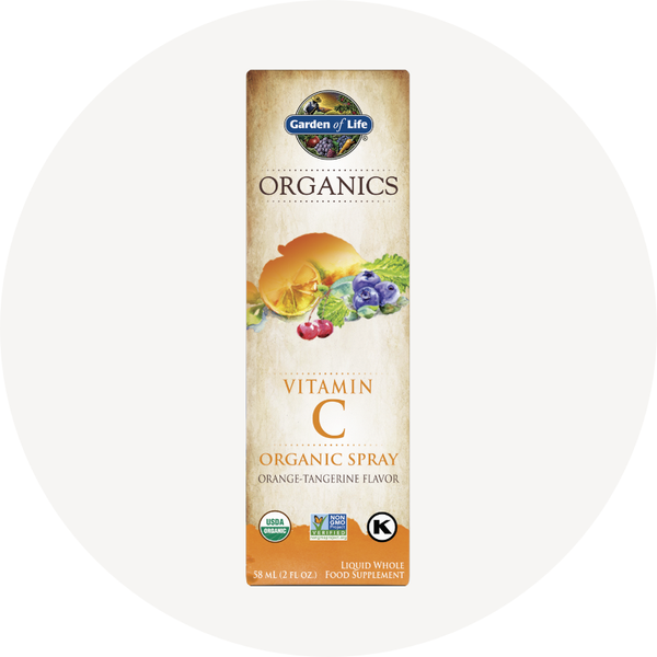 Vitamina C in spray mykind Organics di Garden of Life su uno sfondo bianco.