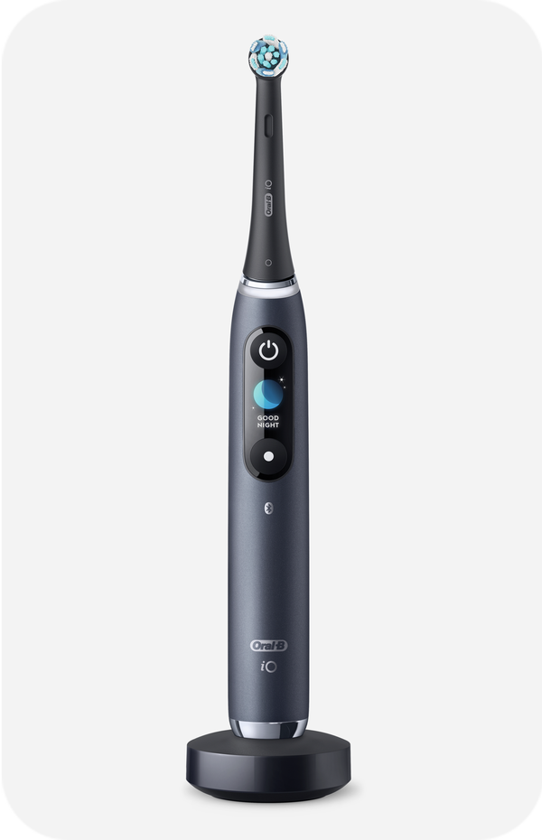 Oral-B iO9™ Black Electric Toothbrush with Charging Travel Case and Magnetic Pouch