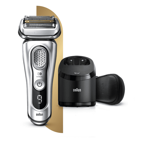 Braun series 9 Pro electric shaver next to case and SmartCare center