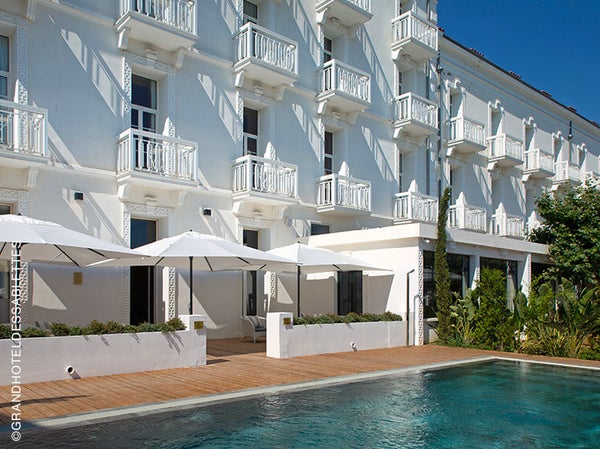 575, Avenue Charles de Gaulle - 83500 La Seyne Sur Mer<br> spanuxe@ghsp.fr<br> Tél.: 04 94 06 06 00