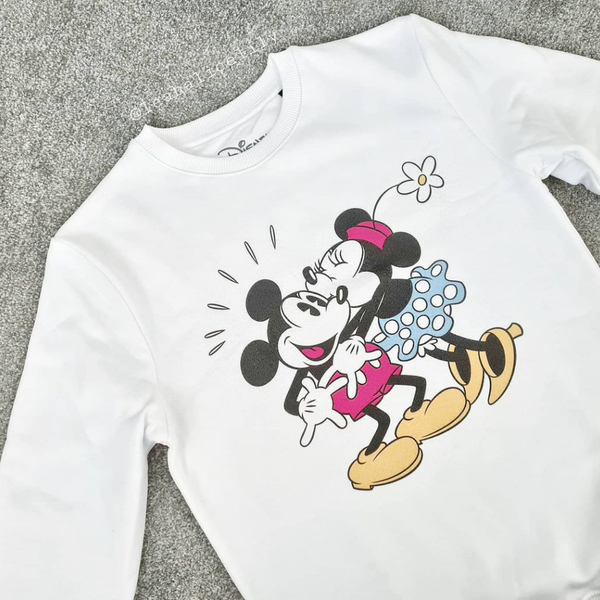 Disney Mickey & Minnie Kiss Sweatshirt
