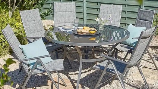 Garden Furniture Great Value, Round Wooden Garden Table Homebase