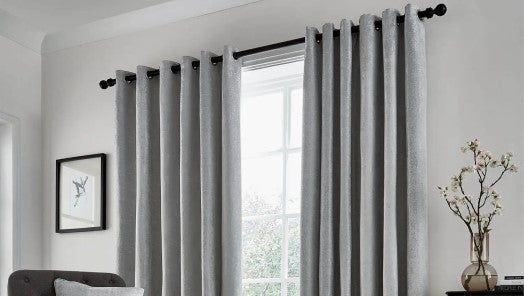 Curtains & Curtain Rails