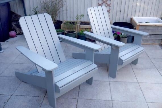 How to make an Adirondack chair