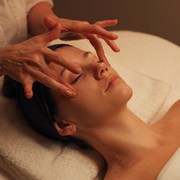SILVER SKIN FACIAL