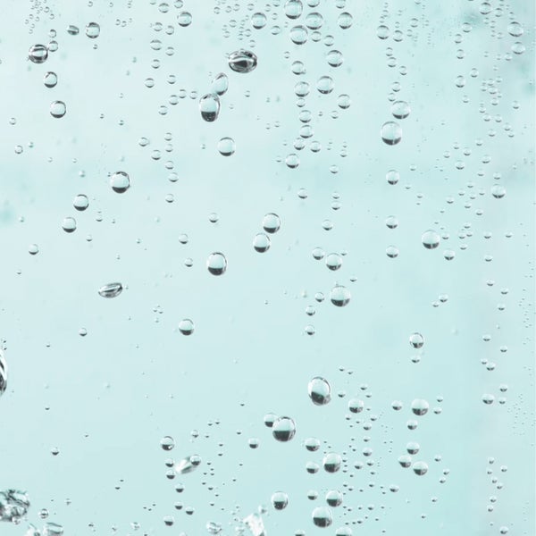 Salicylic Acid, also known as a Beta Hydroxy Acid, gently exfoliates, removing product build-up and unblocking hair follicles, thus stimulating and encouraging healthy hair growth. Salicylic acid penetrates below skins surface to exfoliate and decongest pores, as well as encouraging cellular turnover.