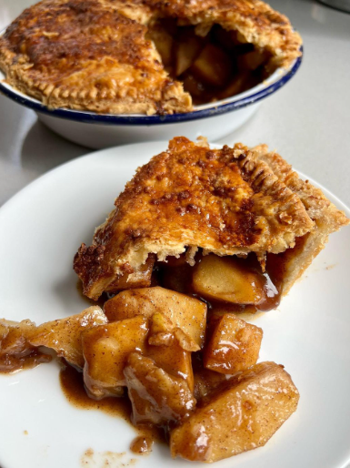 Apple Cinnamon Pie @cluckmuckcook Visit Instagram
