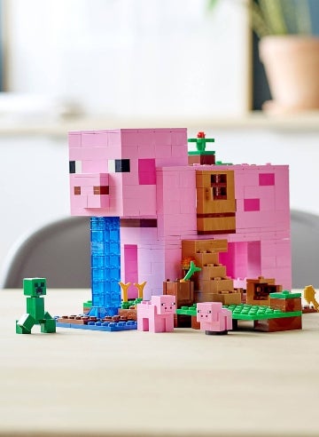 Clark's Custom LEGO Minecraft MOCs & More 