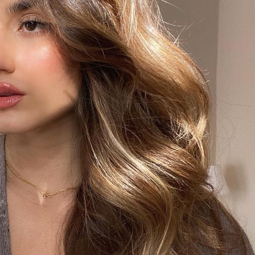 curly blow dry