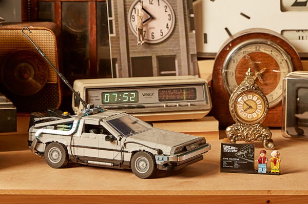 NEW IN LEGO Back to the Future DeLorean Time Machine