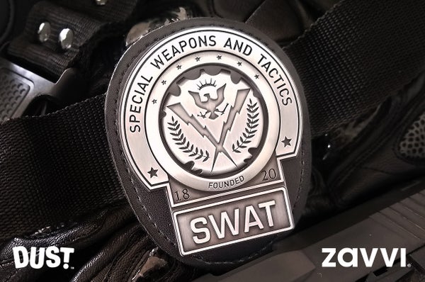 ZAVVI EXCLUSIVE  DUST! BATMAN LIMITED EDITION SWAT BADGE REPLICA