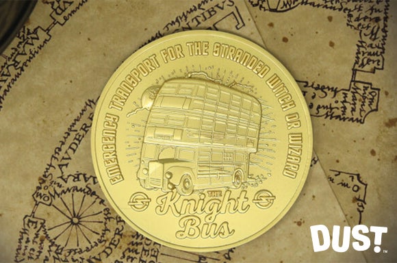 Harry Potter 24k Gold Plated Knight Bus Limited Edition Medallion - Zavvi Exclusive by DUST!