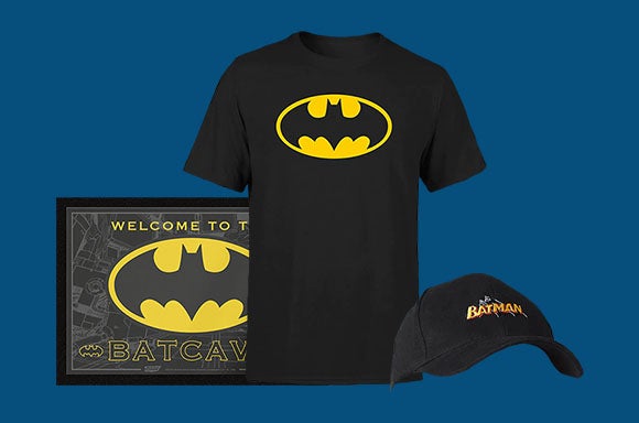 DC Comics Tee, cap and doormat bundle