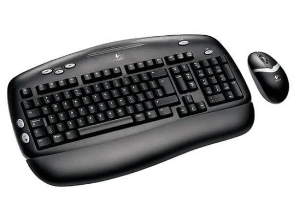 Logitech EX100 Cordless Keyboard and Mouse (967713-0120)