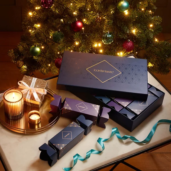 LOOKFANTASTIC Christmas Crackers (Beauty Box)