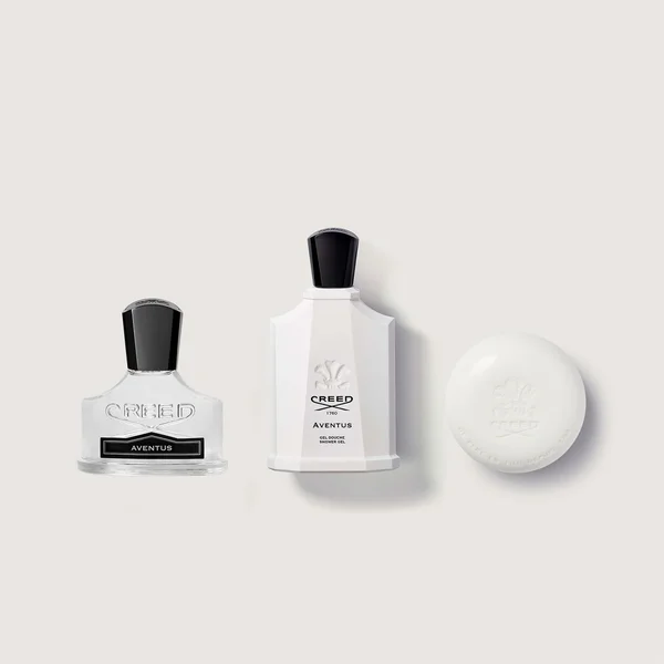 Aventus Grooming Set