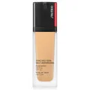 كريم الأساس Synchro Skin Glow من Shiseido بحجم 30 مل (درجات متعددة)