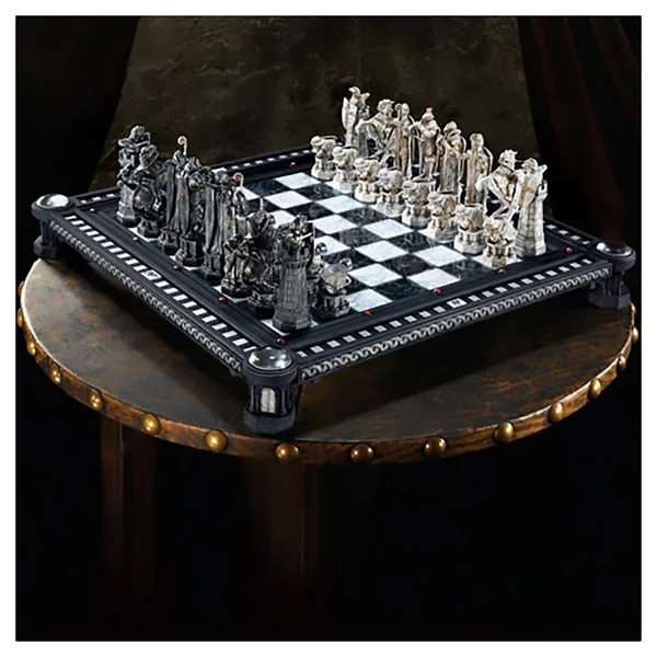 Harry Potter Final Challenge Chess Set