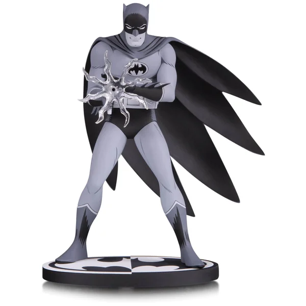 DC Collectibles schwarzweiße Batman Dekofigur nach Jiro Kuwatas Batman 16 cm