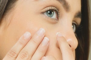 How to Fade Acne Scars Using Topical Treatments