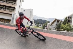 South African rider Unathi Nxumalo riding a pump track in Lenzerheide