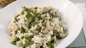 Pea and broad beans with wild rice