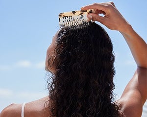 How to apply SPF to the scalp